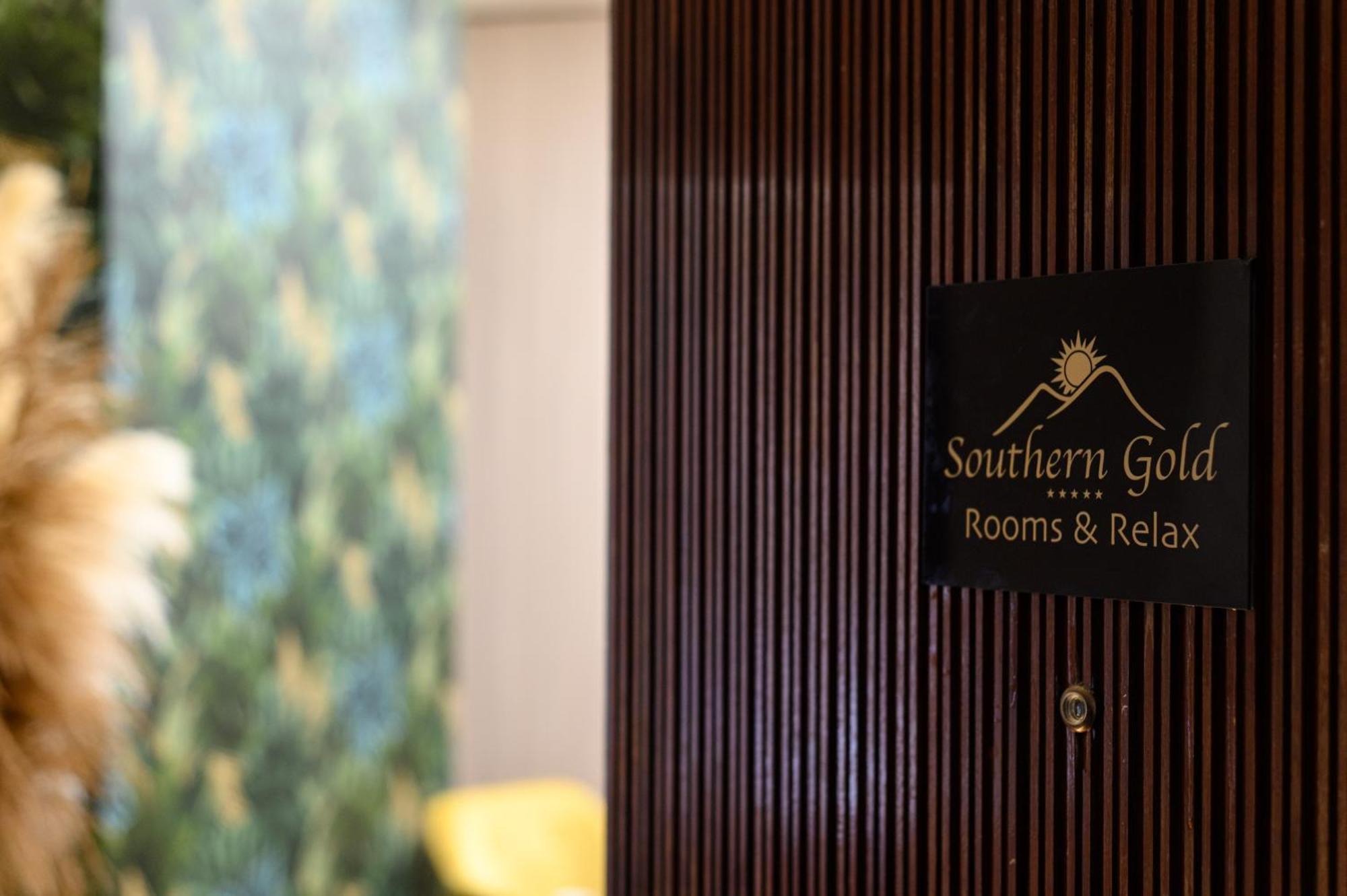 Southern Gold Наполи Екстериор снимка